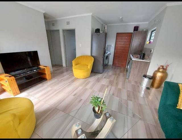 2 BEDROOM HOUSE FOR SALE IN PROTEA GLEN